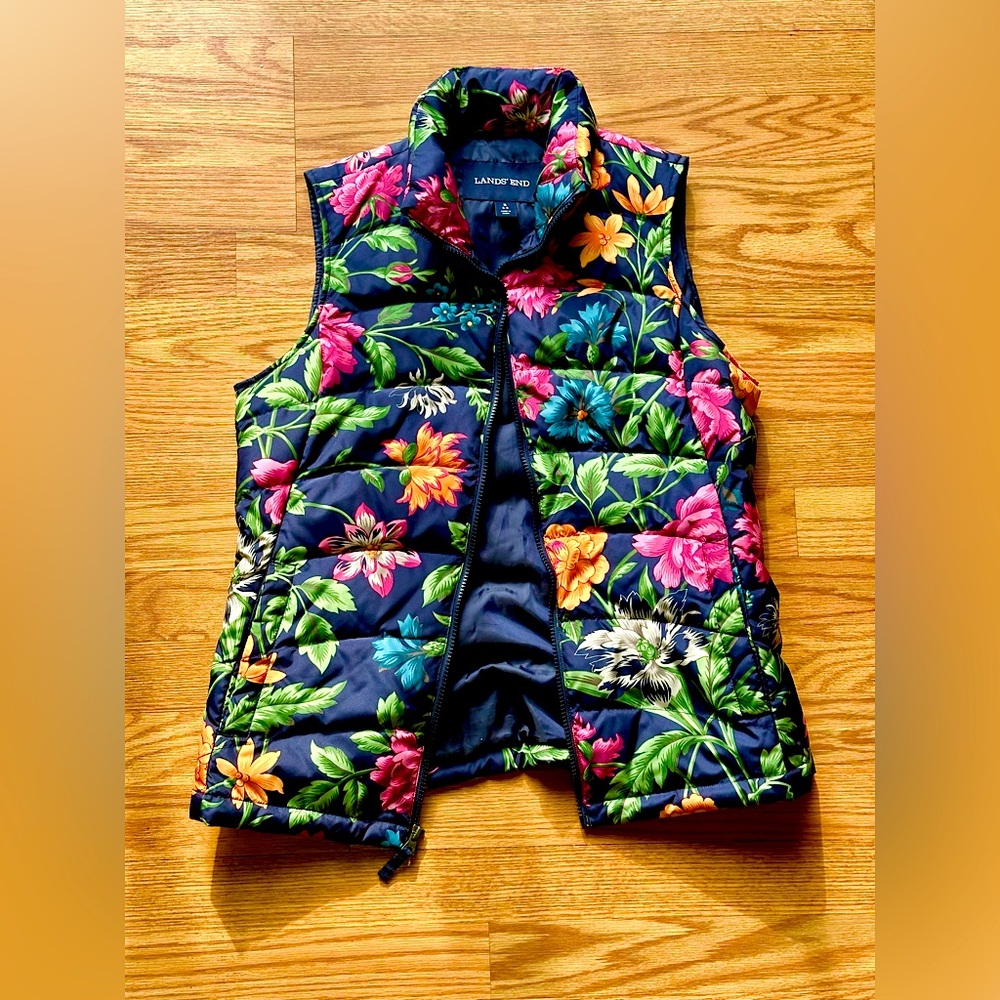 LANDS END FLORAL DOWN PUFFER VEST SMALL